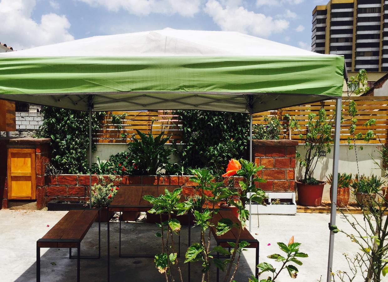 Quito Terrace Vandrarhem Exteriör bild